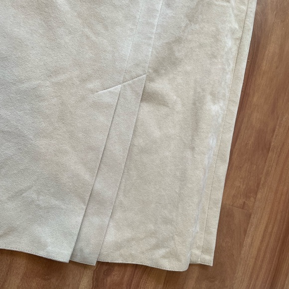 Vintage Union Label Beige Ultra Suede High Waisted Midi Skirt - Picture 3 of 13